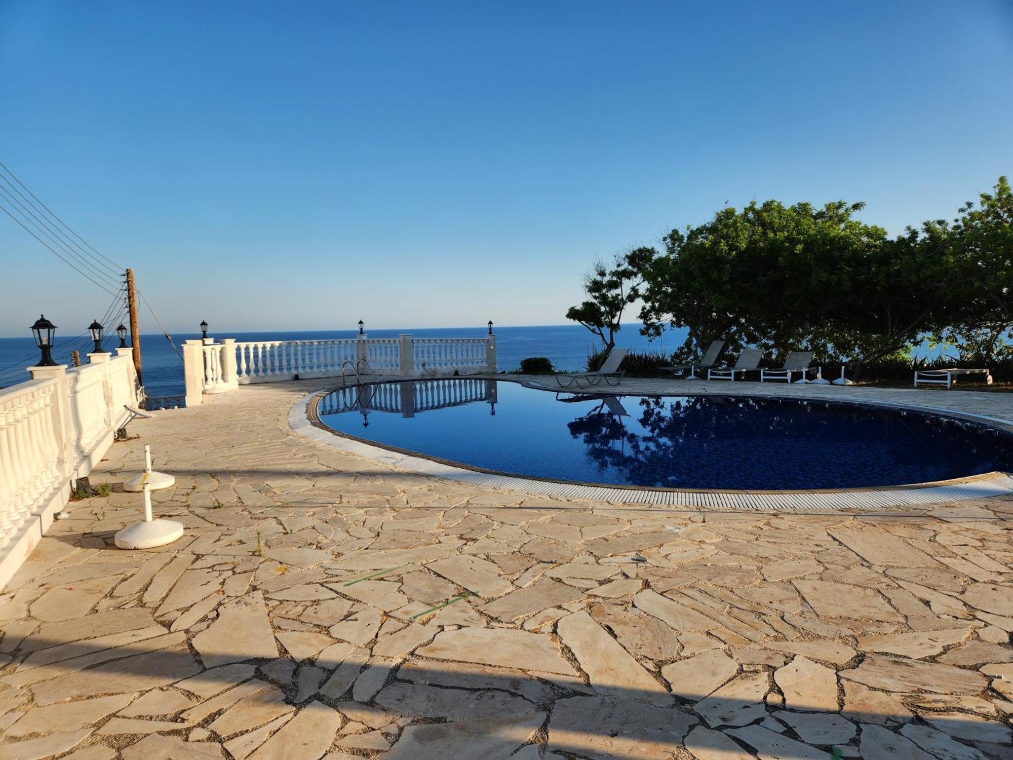 Serena Vacation Home Pomos Zewnętrze zdjęcie